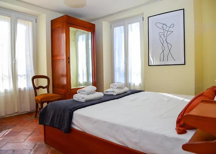 Serbelloni Vintage *